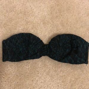 Strapless bikini top